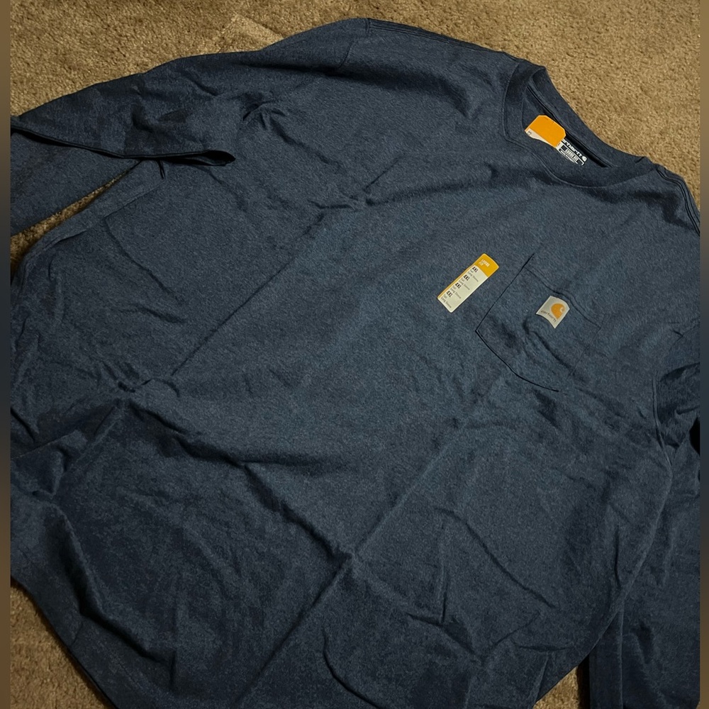 Earhartt long sleeve